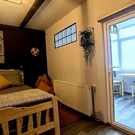 Night Lotus Apartment Хунедоара Екстериор снимка