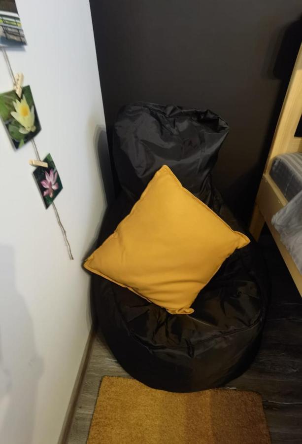 Night Lotus Apartment Хунедоара Екстериор снимка